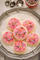 Soft Lofthouse Style Frosted Sugar Cookies {Copycat Recipe} image