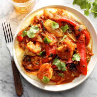 Fajita-Style Shrimp and Grits Recipe: How to Make It image
