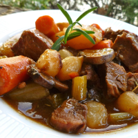 WHAT VEGETABLES TO USE IN A BEEF STEW? RECIPES