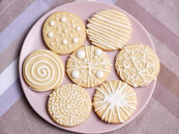 DECORATING SUGAR COOKIES WITH KIDS RECIPES