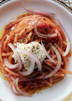 Spaghetti with Strawberry-Tomato Sauce Recipe | Bon A… image