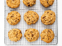DoubleTree Signature Chocolate Chip Cookie Recipe | Food ... image