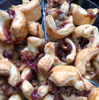 BAKED BRIE IN PUFF PASTRY WITH JAM RECIPES