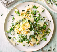 Healthy pasta primavera recipe - BBC Good Food image