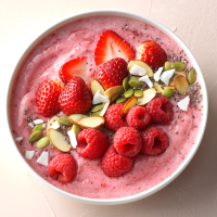 Berry Smoothie Bowl Recipe: How to Make It image