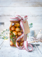 Spiced Pickled Onions Recipe - olivemagazine image