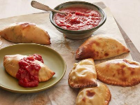 CALZONE WITH RICOTTA RECIPES