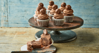 Ferrero Rocher Cupcakes Recipe - olivemagazine.com image