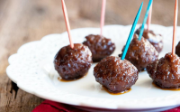 Appetizer Grape Jelly and Chili Sauce Meatballs or Lil ... image