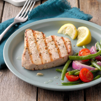 Garlic Herbed Grilled Tuna Steaks Recipe: How to Make It image
