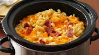 Slow-Cooker Bacon Topped Mac and Cheese - Pillsbury.com image