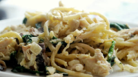 Chicken, Spinach and Mushroom Pasta - BettyCrock… image