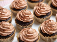 CHOCOLATE DRIZZLE FOR CUPCAKES RECIPES