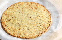 Cauliflower pizza base - Healthy Food Guide image