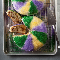 Mardi Gras King Cake Recipe: How to Make It image