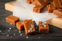 CANDY BARS WITH CARAMEL RECIPES