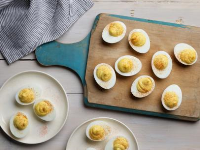 HOW TO MAKE DEVILED EGGS WITH MAYO RECIPES