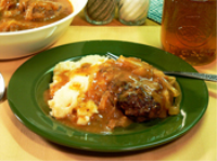 HOW TO MAKE SALISBURY STEAK FROM SCRATCH RECIPES
