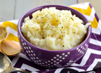 Simple Garlic Mashed Potatoes Recipe - Food.com image