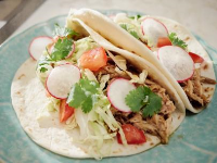 HOW TO MAKE PULLED CHICKEN FOR TACOS RECIPES