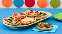 Pizza Bagels Recipe - BettyCrocker.com image