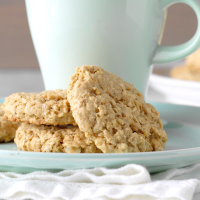 Easy Peanut Butter Oatmeal Cookies Recipe: How to Make It image