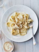 Vegetable jalfrezi | Vegetables recipes | Jamie Oliver recipes image