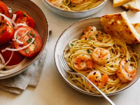 SPICY SHRIMP PASTA WITH TOMATOES AND GARLIC RECIPES