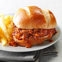 SLOW COOKER SLOPPY JOES FOR A CROWD RECIPES