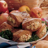 Make-Ahead Apple Pie Cinnamon Roll Breakfast Bak… image