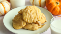 Zucchini-Chocolate Chip Muffins Recipe: How to Make It image