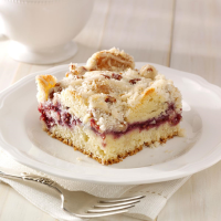 Raspberry Streusel Coffee Cake Recipe: How to Make It image