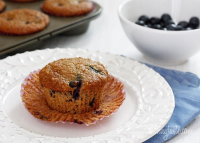 Insanely Good Blueberry Oatmeal Muffins - Skinnytaste image