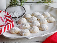 Polvorones (Mexican Wedding Cookies) Recipe | Marcela Vall… image