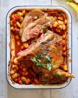 Stuffed lamb leg with Greek beans - delicious. magazine image
