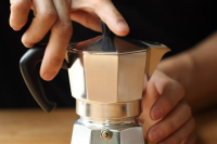 Moka Pot Brewing Guide - How to Make Moka Pot Coffee - Blu… image
