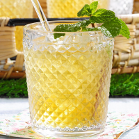 Mint Julep Recipe: How to Make It - Taste of Home image