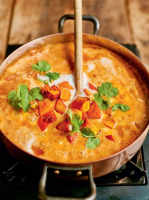 Fragrant squash curry | Jamie Oliver recipes image