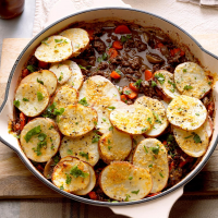 Potato-Topped Ground Beef Skillet Recipe: How to Make It image