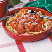 Vegetarian Spaghetti Recipe: How to Make It - Taste of Home image