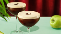 Espresso Martini Drink Recipe – Kahlúa image