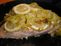 Roasted Salmon With Leeks Recipe - Food.com image