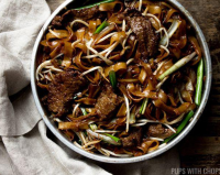 Beef Chow Fun (Beef Ho Fun) Recipe | SideChef image