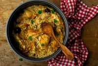 40 Easy Crockpot Recipes & Slow Cooker Meals image