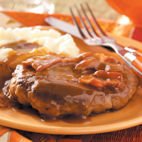 Salisbury Steak with Bacon Recipe: How to Make It image